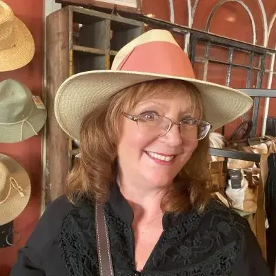 ARCH-Denise-Wilson-sfw-qj9k8j5mkxpgc14hs2y5phbfnuui73r5ssx1pcc80w